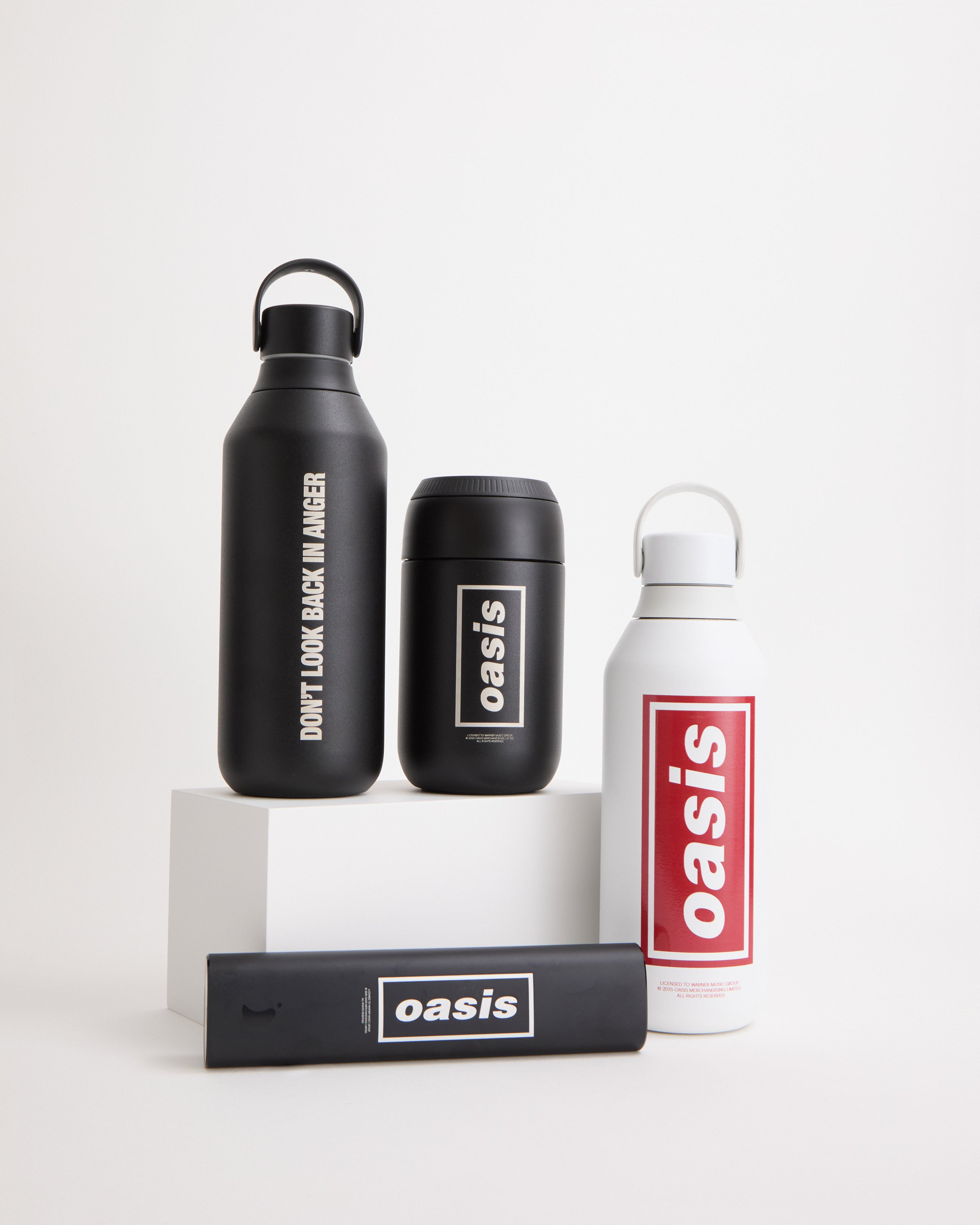 The Oasis Live '25 Official Black Bottle | Chilly's